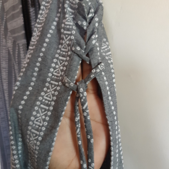 striped lace down long vest - Picture 5 of 6